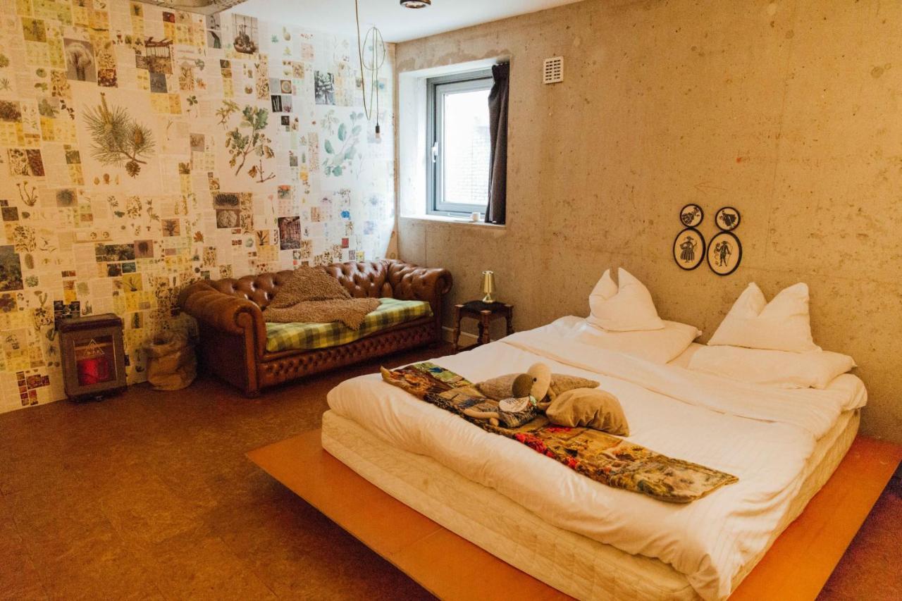 Clinkmama Hostel Amsterdam Exterior photo