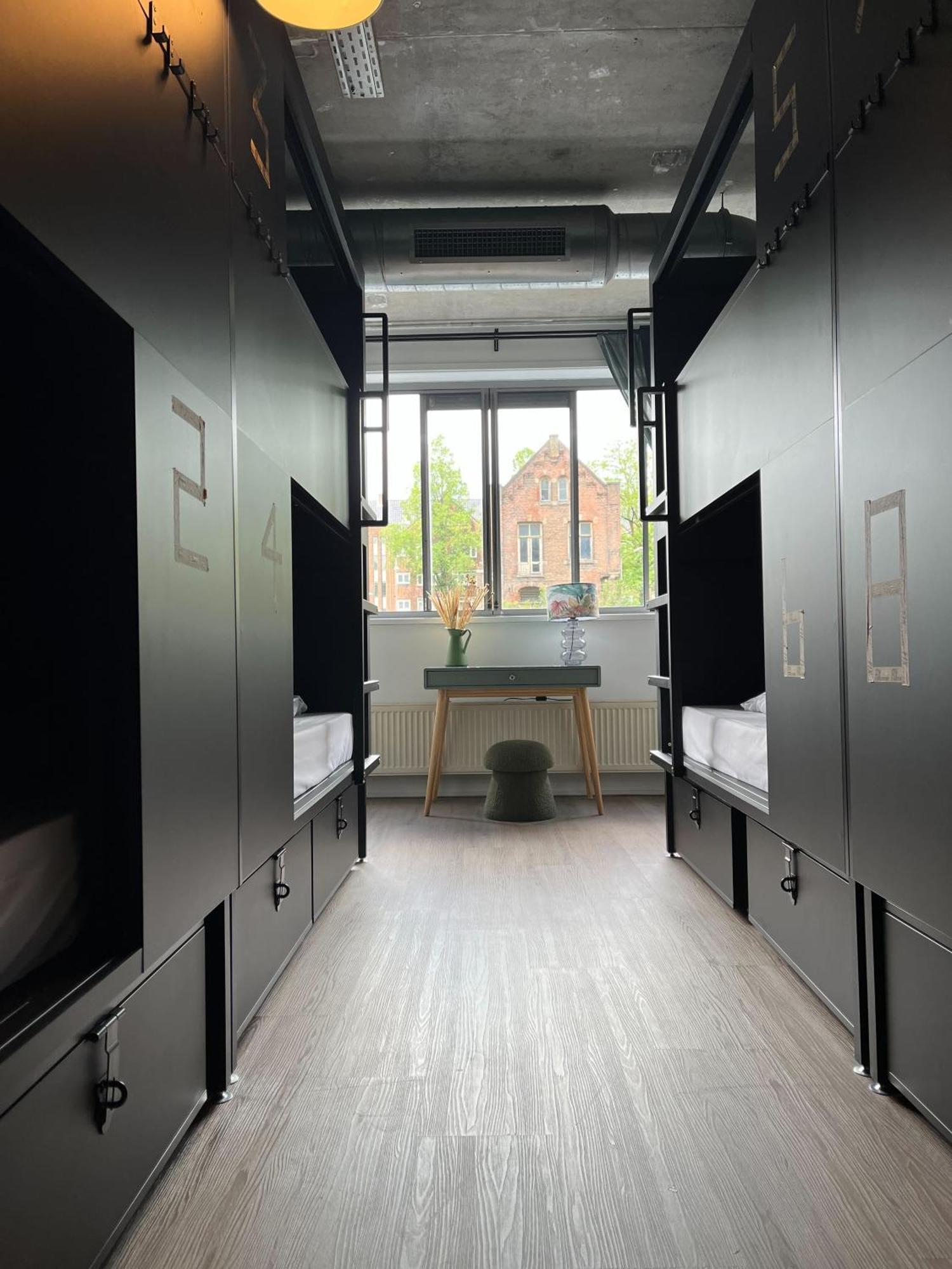 Clinkmama Hostel Amsterdam Exterior photo